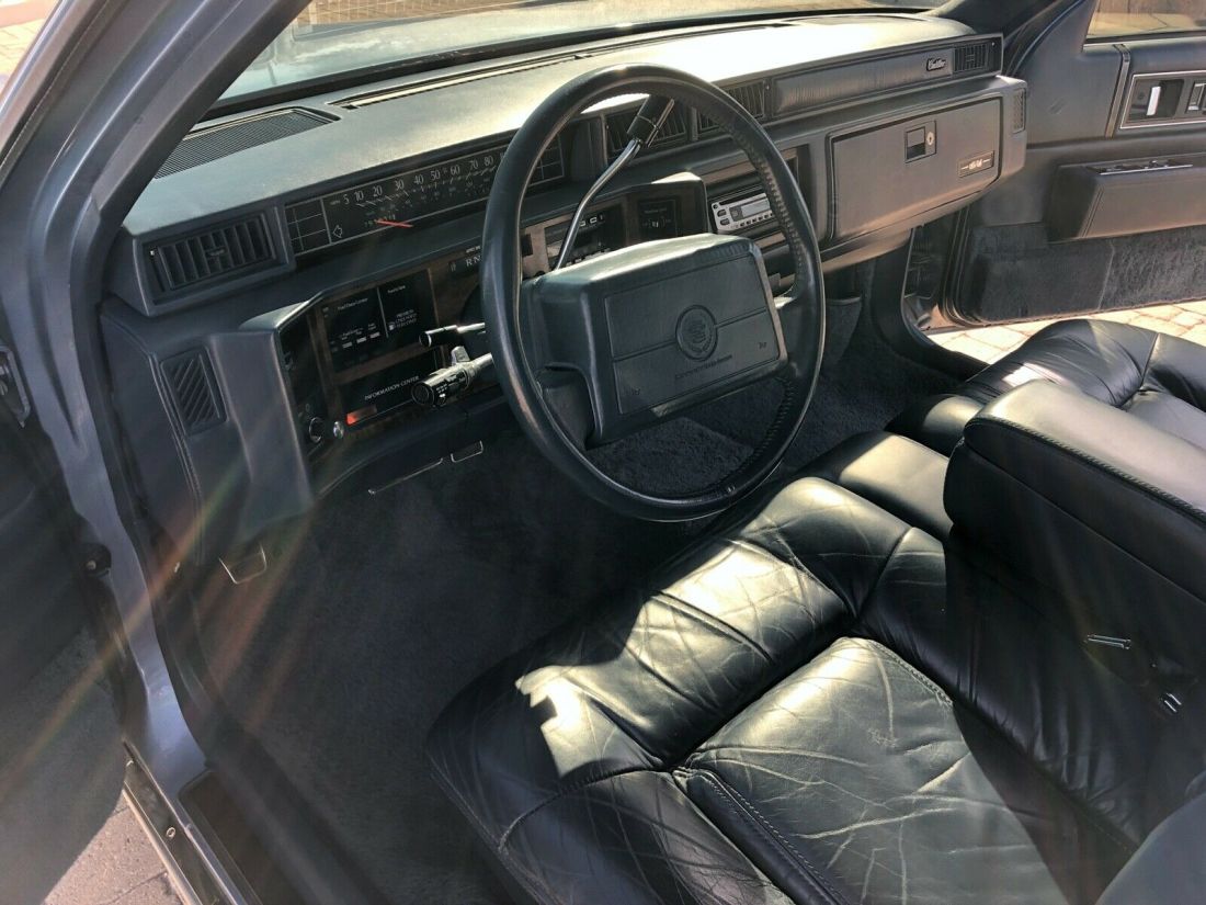 1992 Cadillac DeVille - photo 12