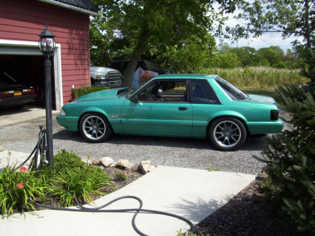 1992 Ford Mustang LX - photo 2