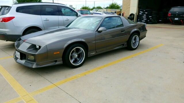 1992 Chevrolet Camaro RS - photo 2