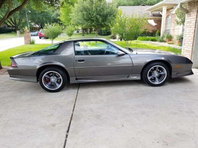 1992 Chevrolet Camaro RS - photo 3