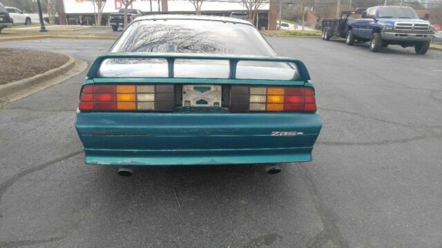 1992 Chevrolet Camaro Z28 - photo 10