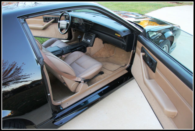 1992 Chevrolet Camaro - photo 11