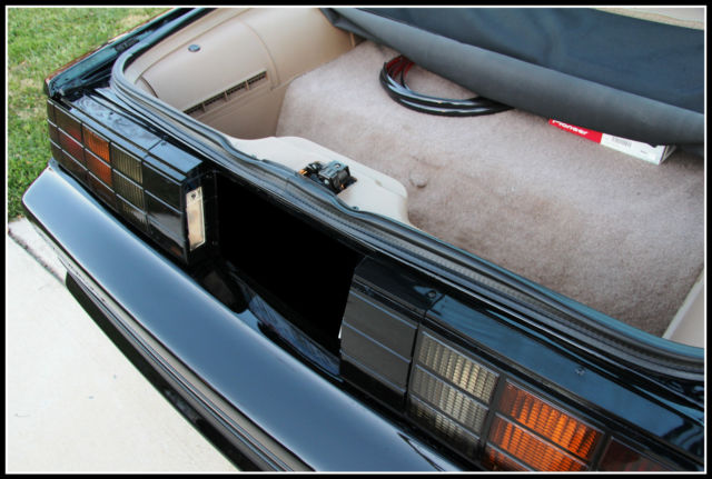 1992 Chevrolet Camaro - photo 13