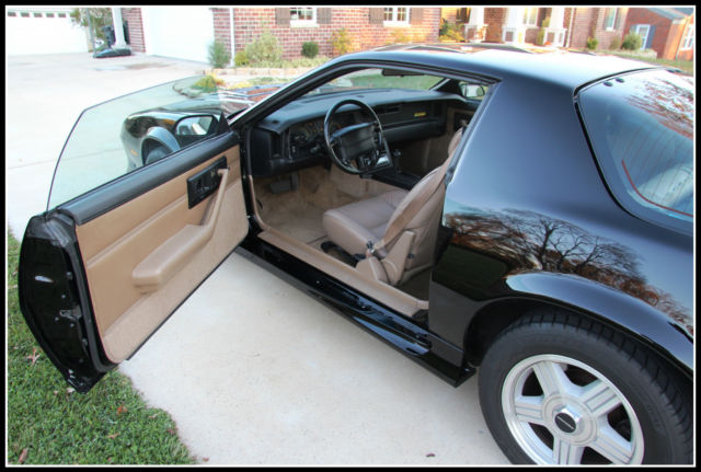 1992 Chevrolet Camaro - photo 9