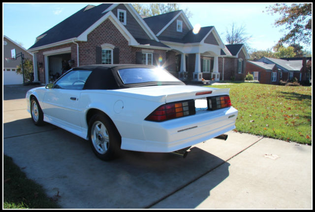 1992 Chevrolet Camaro - photo 11