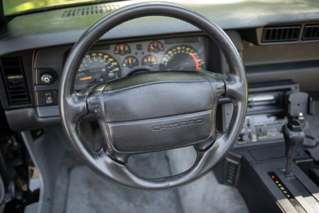 1992 Chevrolet Camaro - photo 8