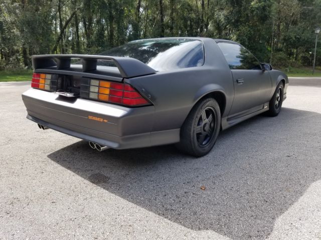 1992 Chevrolet Camaro - photo 10