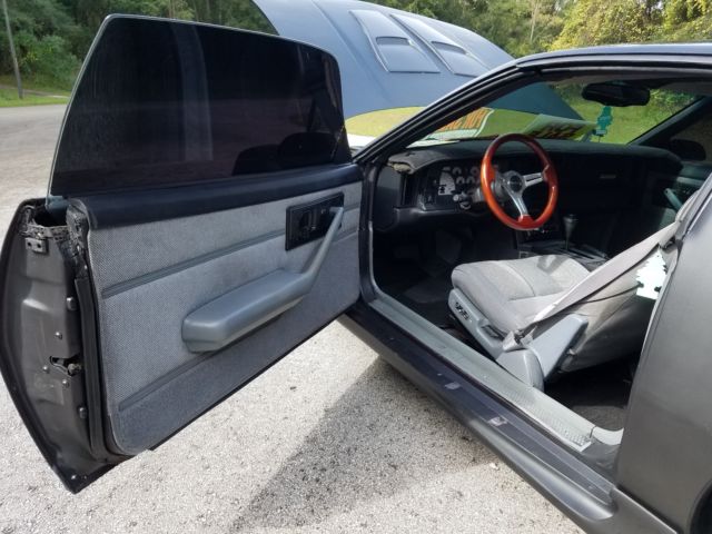 1992 Chevrolet Camaro - photo 13