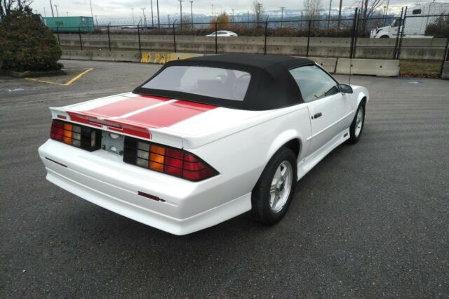1992 Chevrolet Camaro Z28 CONVERTIBLE - photo 10