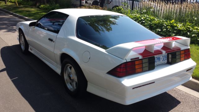 1992 Chevrolet Camaro Z28 Heritage Edition - photo 3