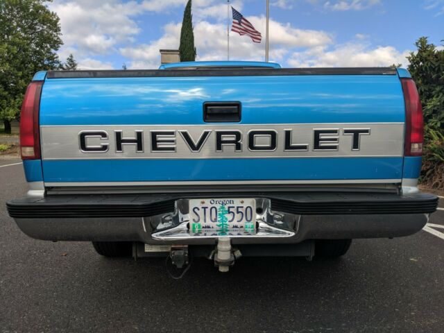 1992 Chevrolet C/K Pickup 1500 Silverado trim - photo 10