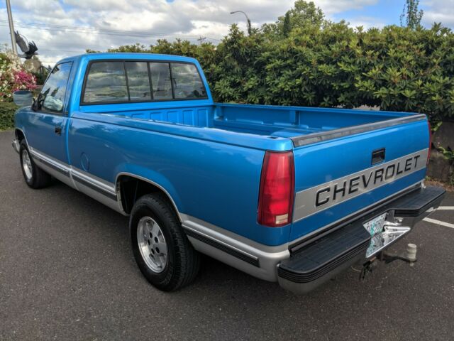 1992 Chevrolet C/K Pickup 1500 Silverado trim - photo 5