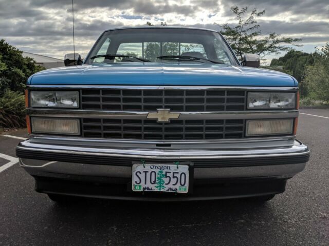 1992 Chevrolet C/K Pickup 1500 Silverado trim - photo 8