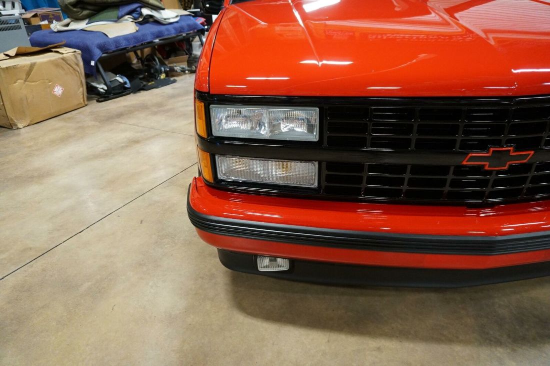 1992 Chevrolet Other Pickups SS - photo 10