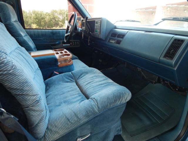 1992 Chevrolet C/K Pickup 3500 Silverado - photo 12