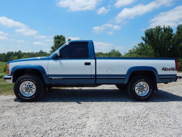 1992 Chevrolet C/K Pickup 3500 Silverado - photo 2
