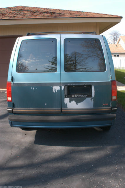 1992 Chevrolet Astro LT - photo 8