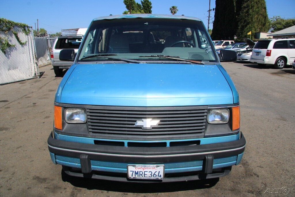 1992 Chevrolet Astro - photo 9