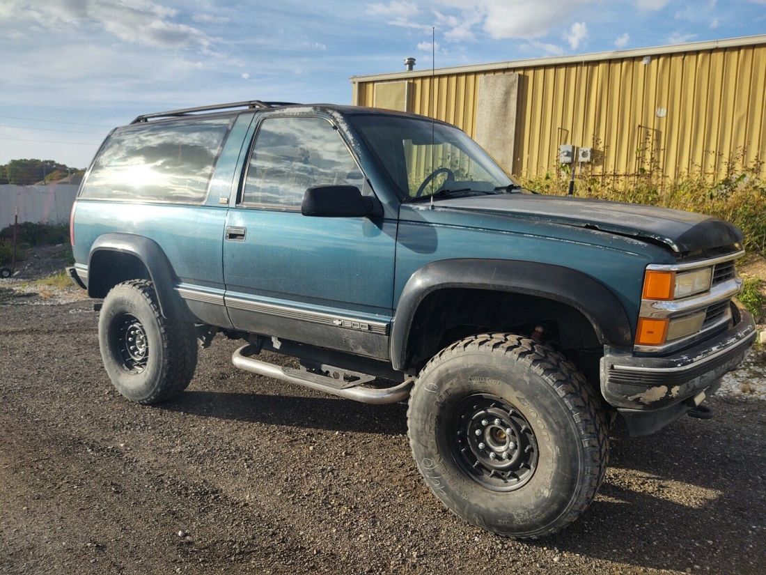 1992 Chevrolet Blazer SUV Green 4WD Automatic K1500 1992 Chevrolet Blazer K1500
