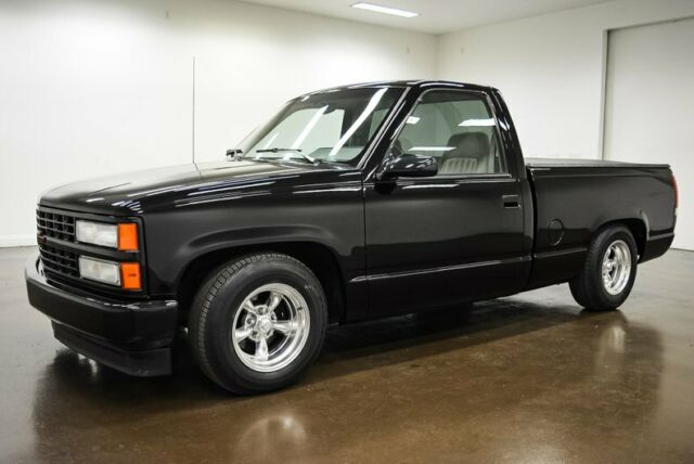1992 Chevrolet Other Pickups -- - photo 3