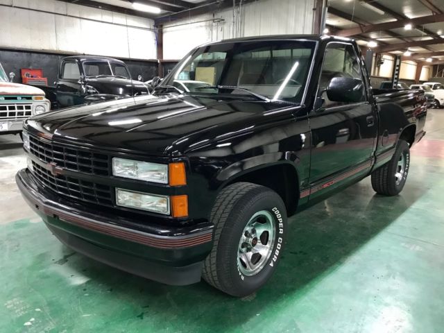 1992 Chevrolet C1500 Sport Truck 1992 Chevrolet C/K Pickup 1500 Sport Truck