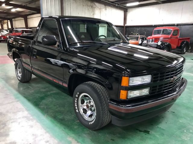 1992 Chevrolet C/K Pickup 1500 Sport Truck - photo 7