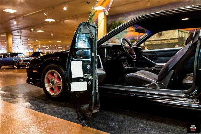1992 Chevrolet Camaro RS Coupe - photo 7