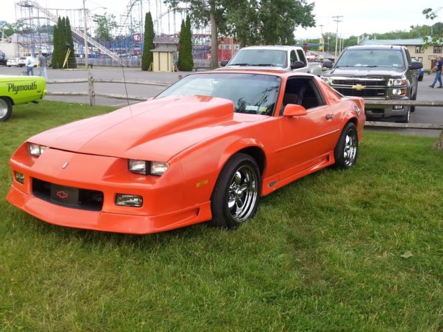 1992 Chevrolet Camaro rs