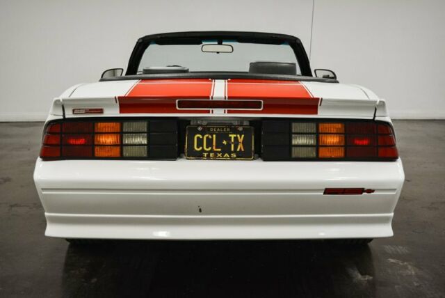 1992 Chevrolet Camaro RS - photo 6