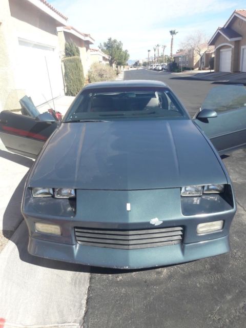1992 Chevrolet Camaro RS 5.0L V8 LOW MILES 135,500 RARE 1992 Chevrolet Camaro 2 Door Coupe