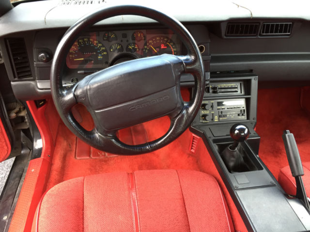 1992 Chevrolet Camaro - photo 9