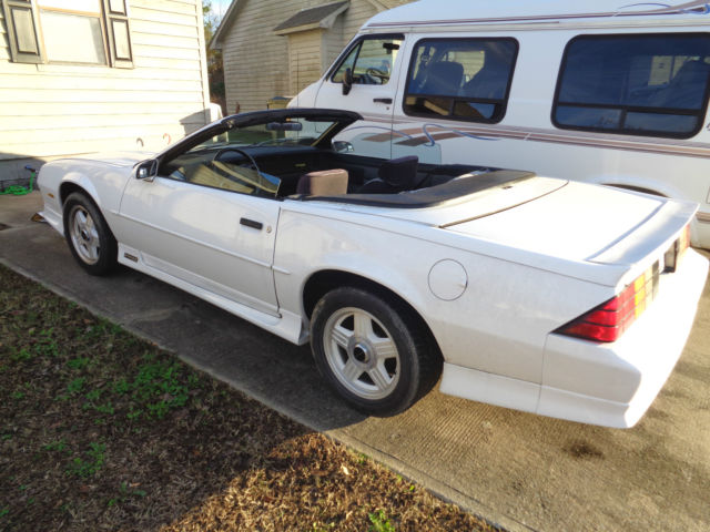 1992 CHEVROLET CAMARO RS CONVERTIBLE 25TH ANNIVERSARY 305 V8 99,000 miles! 1992 Chevrolet Camaro