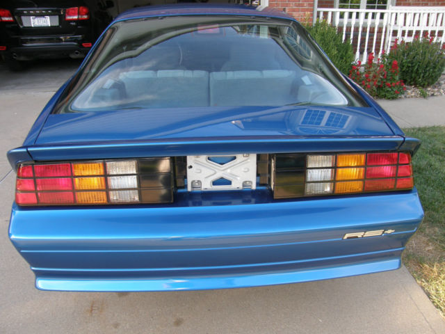1992 Chevrolet Camaro RS 25th Anniversary - photo 3