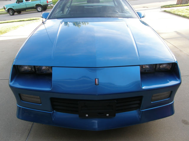 1992 Chevrolet Camaro RS 25th Anniversary - photo 5