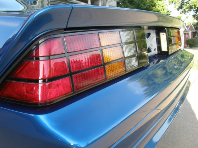 1992 Chevrolet Camaro RS 25th Anniversary - photo 6