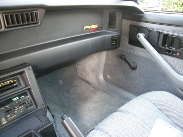 1992 Chevrolet Camaro RS 25th Anniversary - photo 9