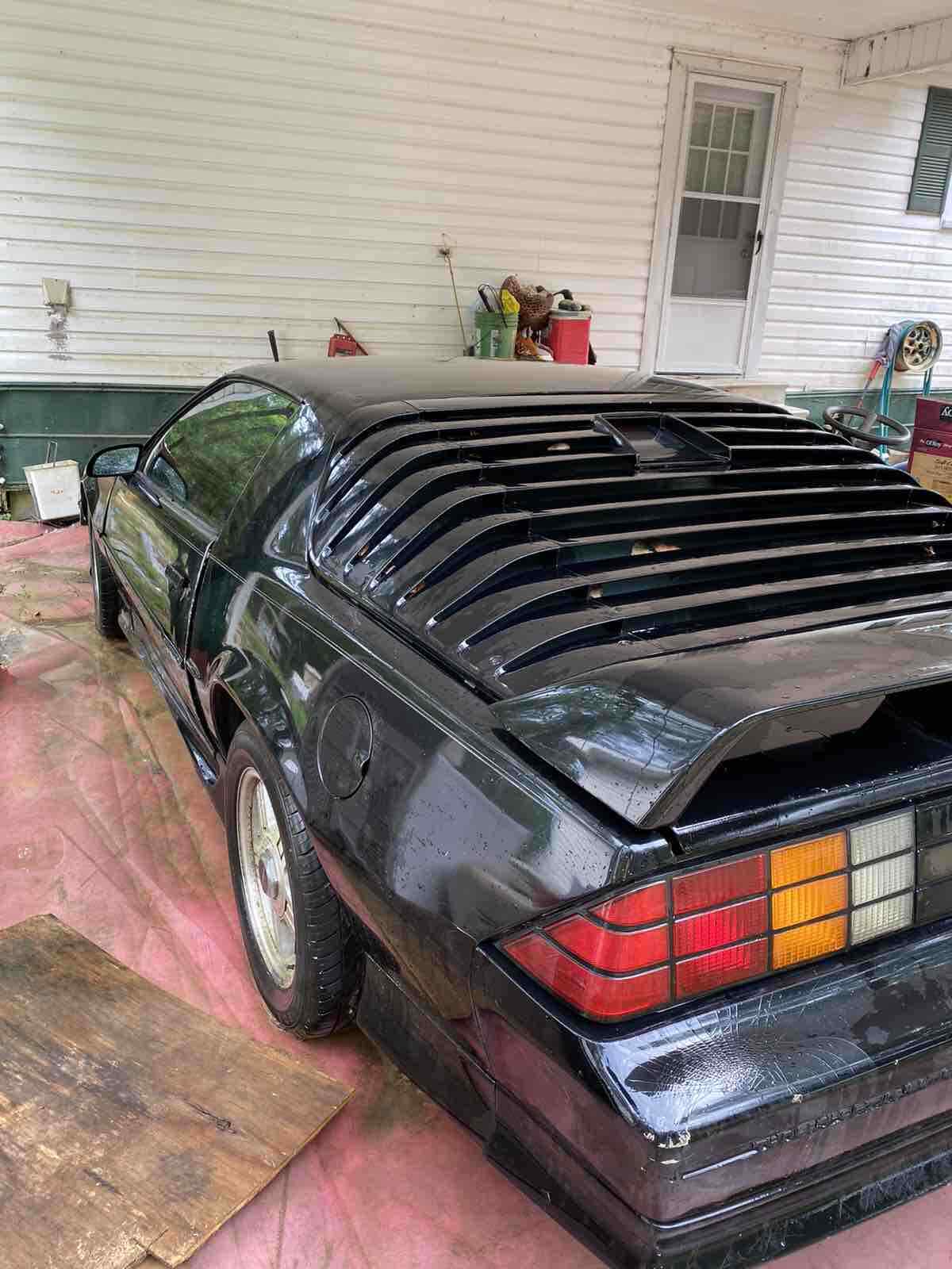 1992 Chevrolet Camaro Z28 IROC 25th Anniversary Edition - photo 4