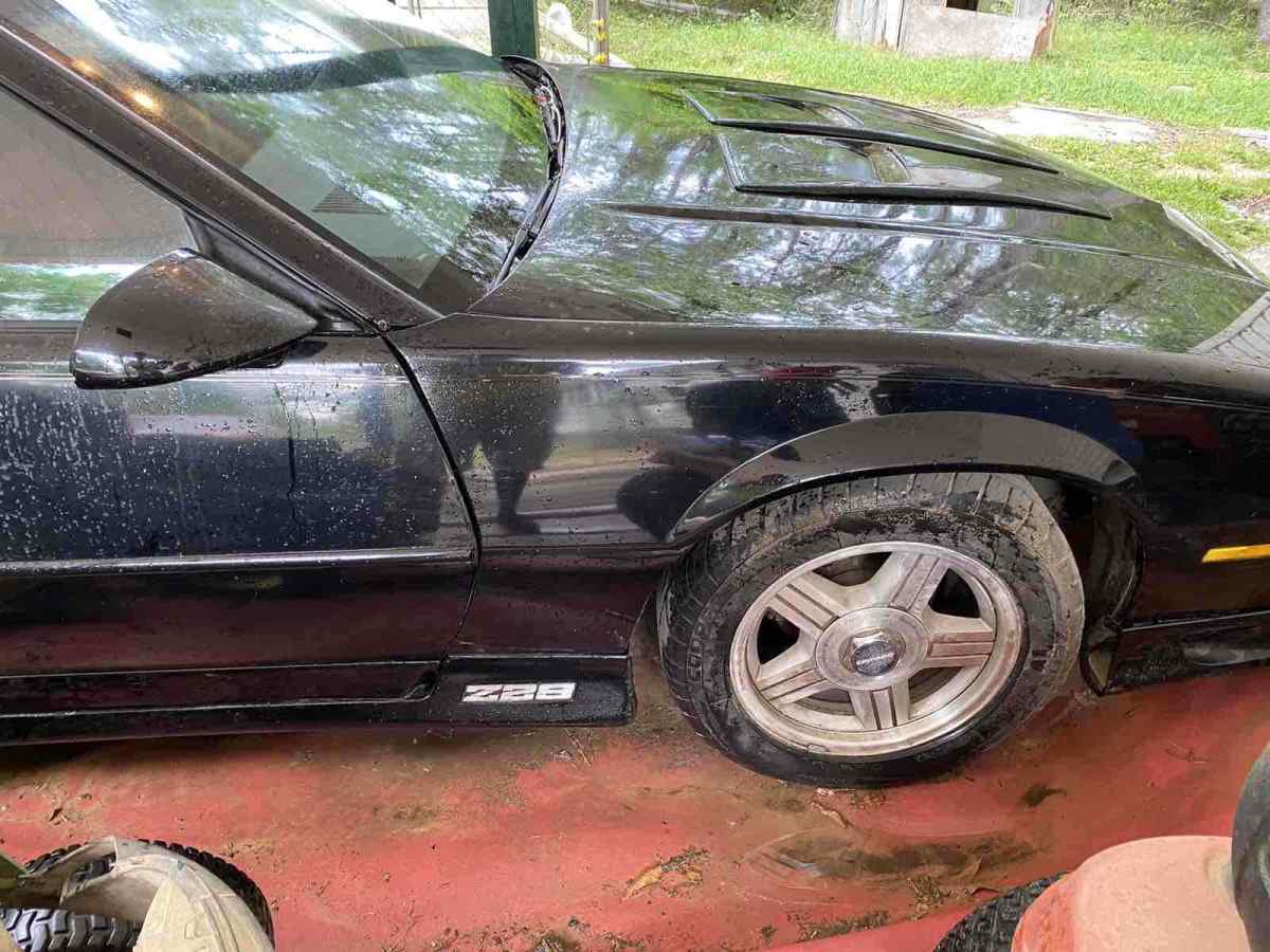 1992 Chevrolet Camaro Z28 IROC 25th Anniversary Edition - photo 7