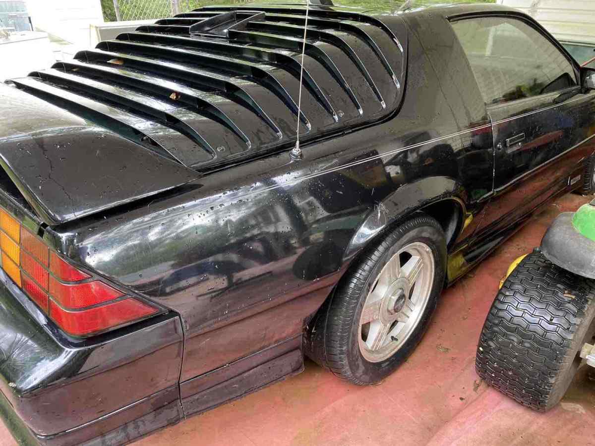 1992 Chevrolet Camaro Z28 IROC 25th Anniversary Edition - photo 8