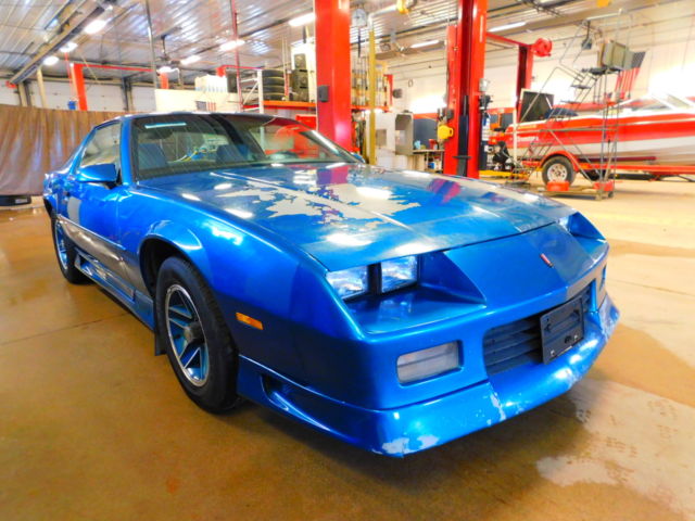 1992 Chevrolet Camaro - photo 2