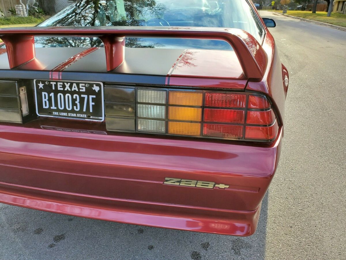 1992 Chevrolet Camaro Z28 - photo 3