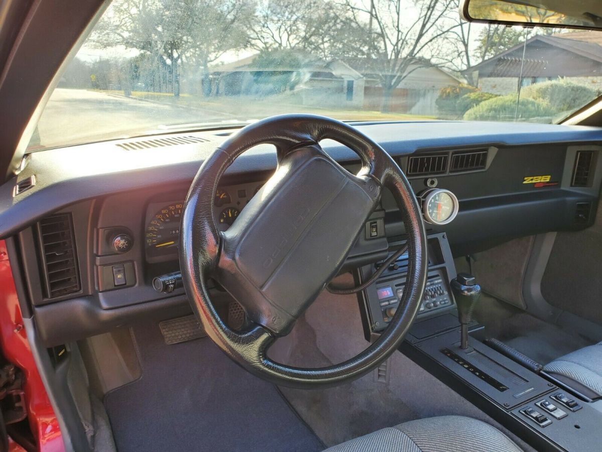 1992 Chevrolet Camaro Z28 - photo 6