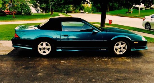 1992 Chevrolet Camaro - photo 2