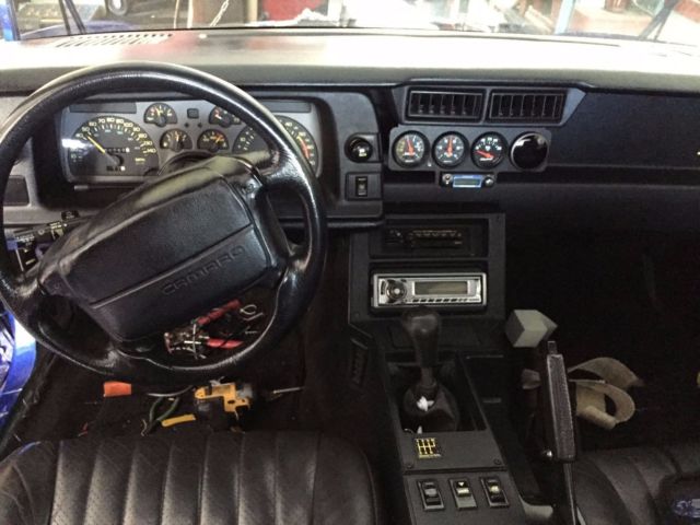 1992 Chevrolet Camaro z28 - photo 7