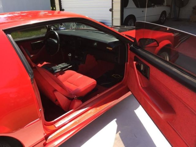 1992 Chevrolet Camaro - photo 7