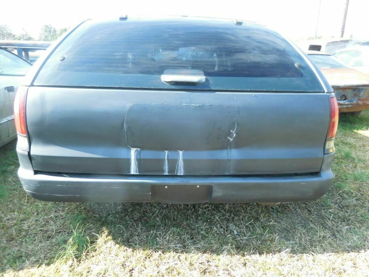 1992 Chevrolet Caprice Base 4dr Wagon - photo 6