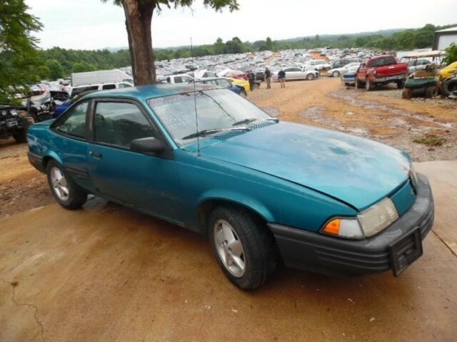 1992 Chevrolet Cavalier VL COUPE - photo 2