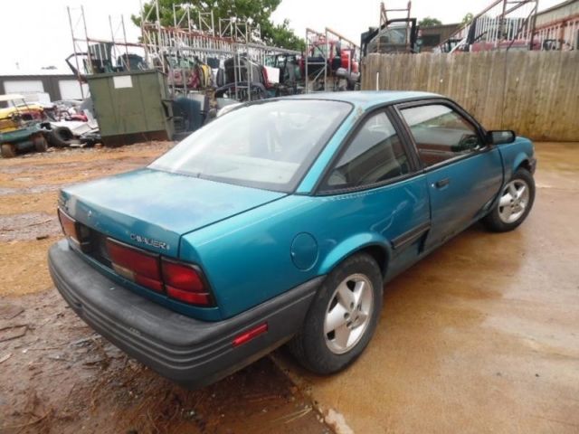 1992 Chevrolet Cavalier VL COUPE - photo 4