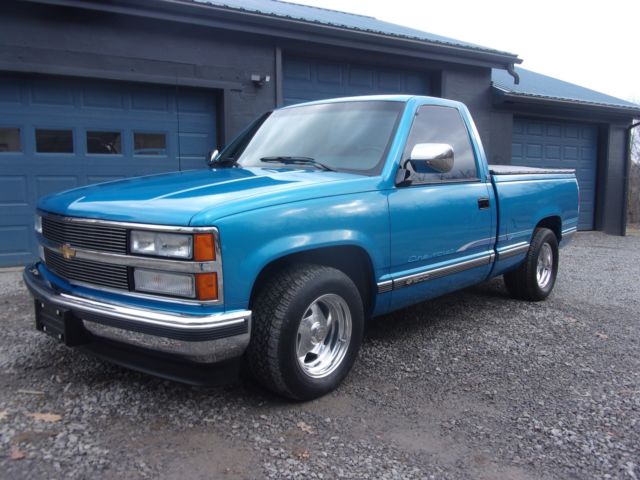 1992 Chevrolet C/K 1500 Series C1500 Silverado 2dr Standard Cab SB RWD V8 5.7L 1992 Chevrolet C/K Pickup 1500 C1500 Silverado 2dr Standard Cab SB