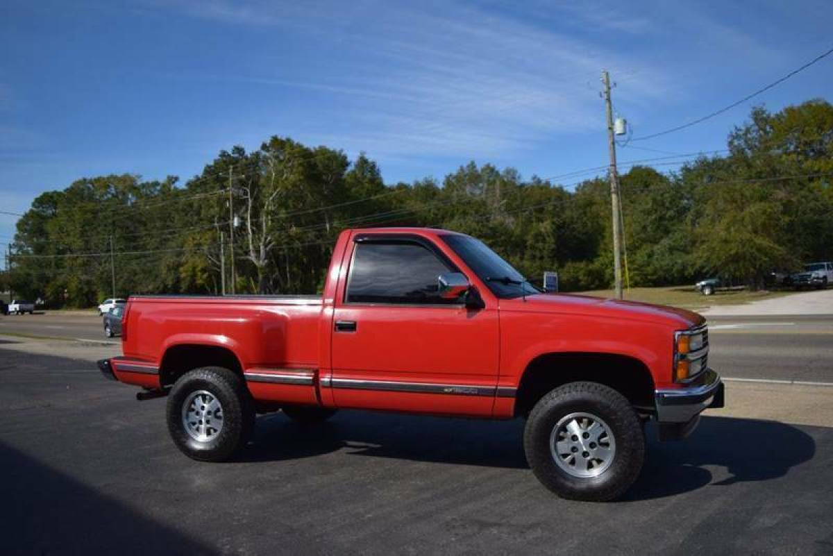 1992 Chevrolet C/K Pickup 1500 C1500 Silverado 2dr Standard Cab Stepside SB - photo 9